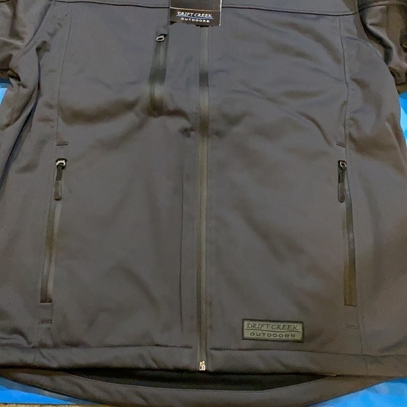 ❤️❤️❤️ HOST PICK!!! Large Hooded Jacket - Picture 2 of 11